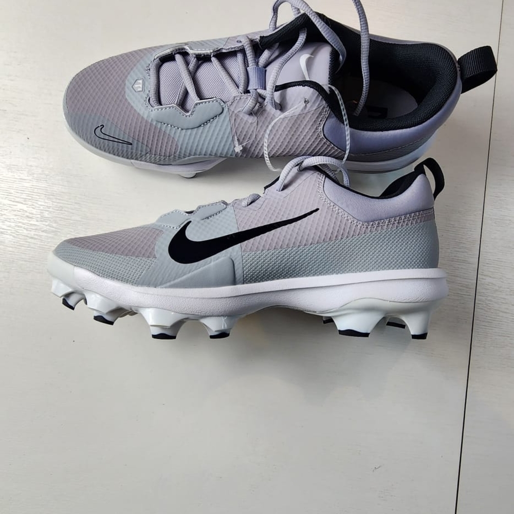 Nike Gray and Black Athletic Shoes